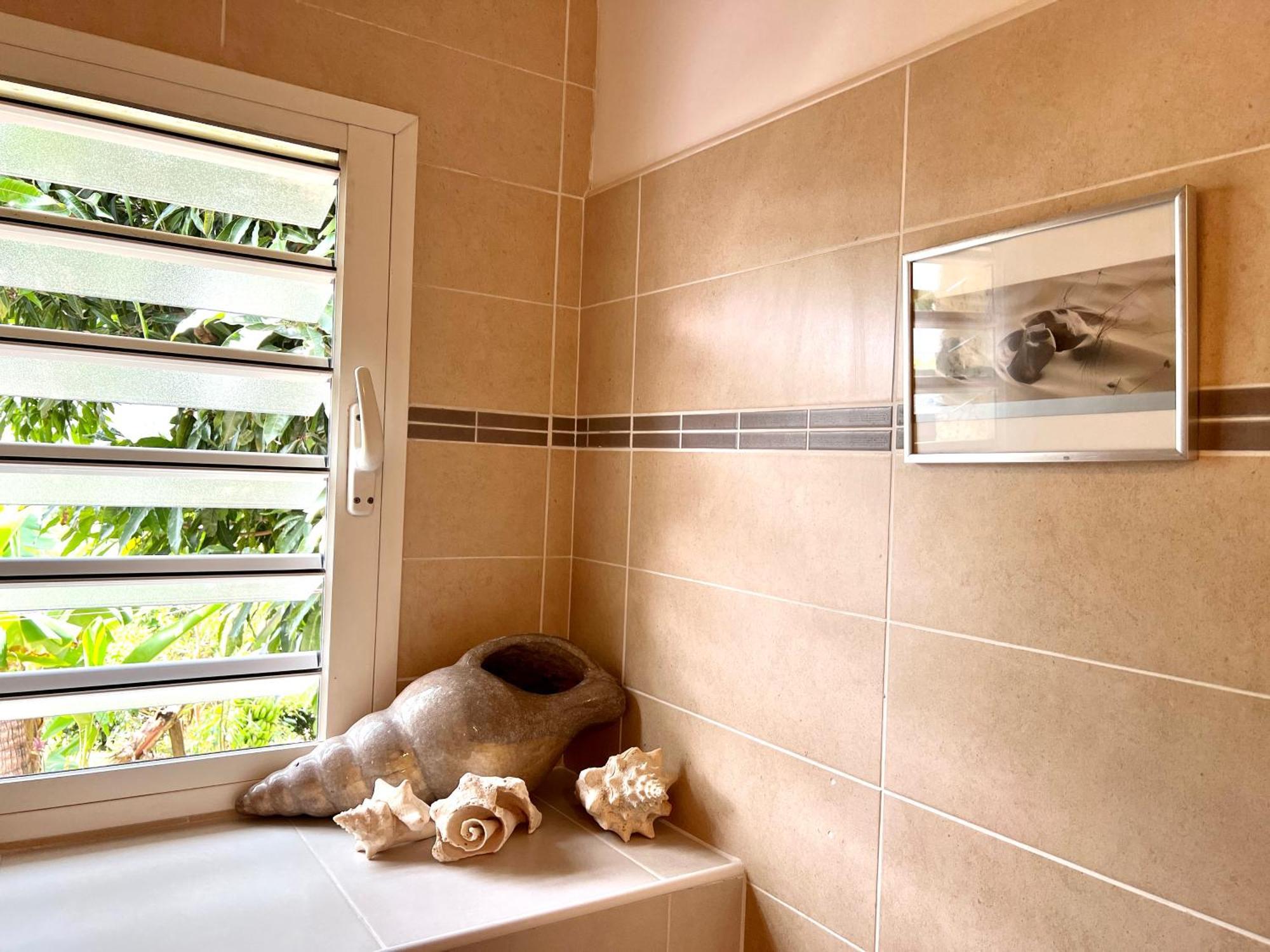 Villa Ti Moon, Entre Deux, Piscine Bilik gambar